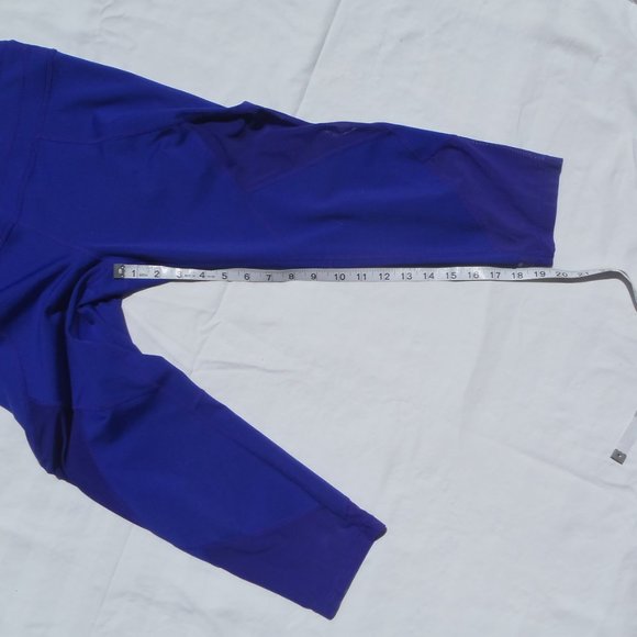Athleta Sonar Crop Leggings - EUC - Picture 3 of 10